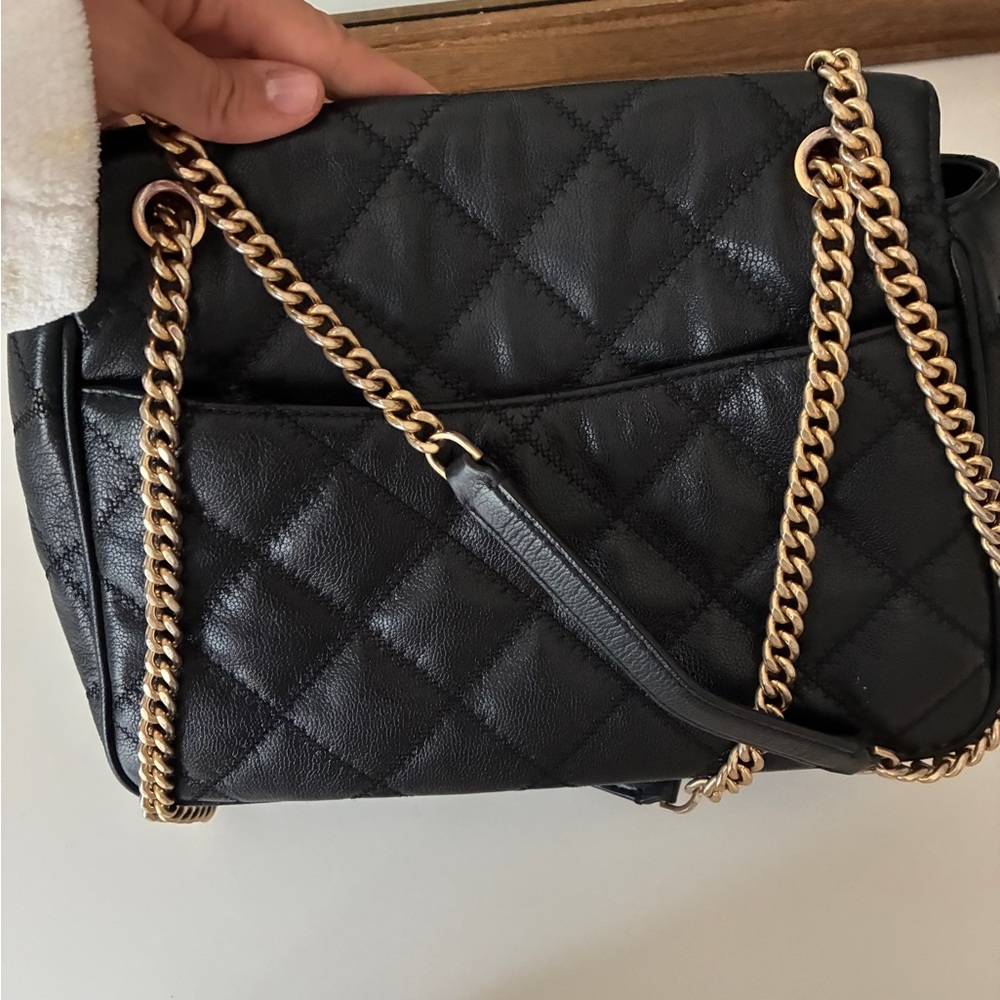 Tory Burch Large Black Quilted Chain Shoulder Bag - Picture 13 of 13